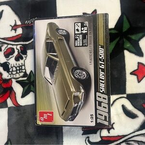 MT Shelby GT-500 Model Kit - Gold